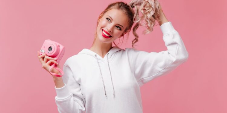 Пять иллюзий, которые навязывают нам соцсети - PSYCHOLOGUS